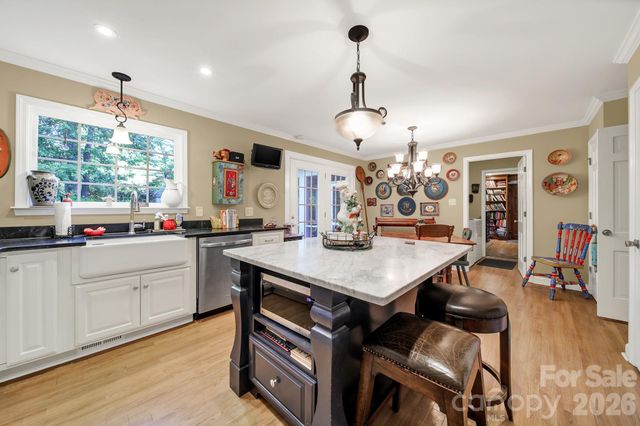 537 Briarwood Road, Lancaster, SC 29720