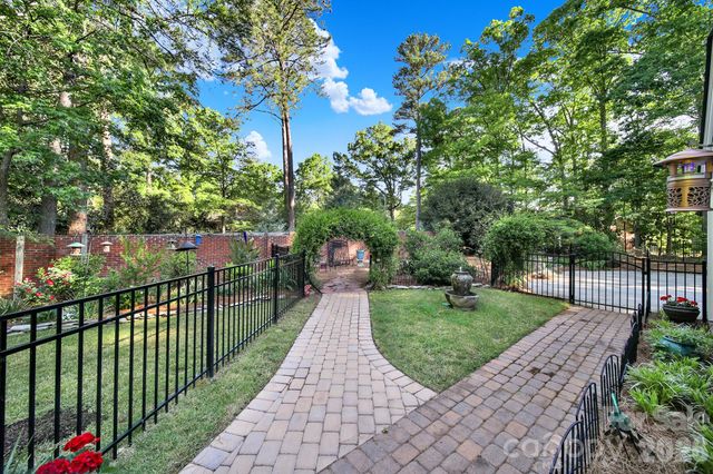 537 Briarwood Road, Lancaster, SC 29720