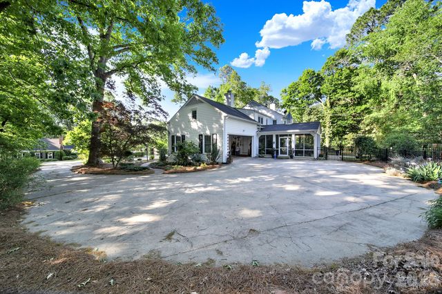 537 Briarwood Road, Lancaster, SC 29720