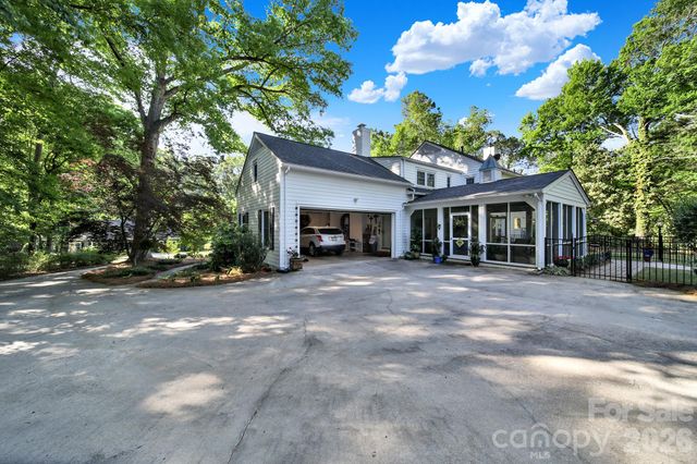 537 Briarwood Road, Lancaster, SC 29720