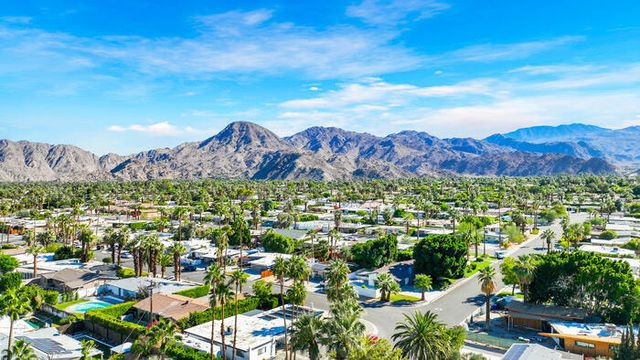 74225 Candlewood Street, Palm Desert, CA 92260
