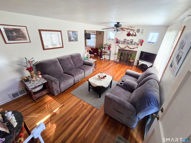 156 Federal Street, West Hartford, CT 06110