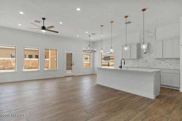 1112 Steel Hill, Santa Teresa, NM 88008