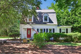 2405 Oak Ridge Road, Oak Ridge, NC 27310