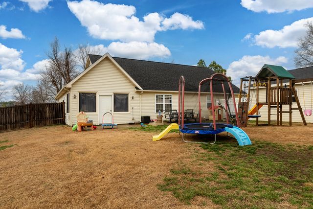 1211 Mockingbird Lane, Carterville, IL 62918