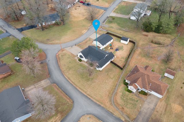 1211 Mockingbird Lane, Carterville, IL 62918