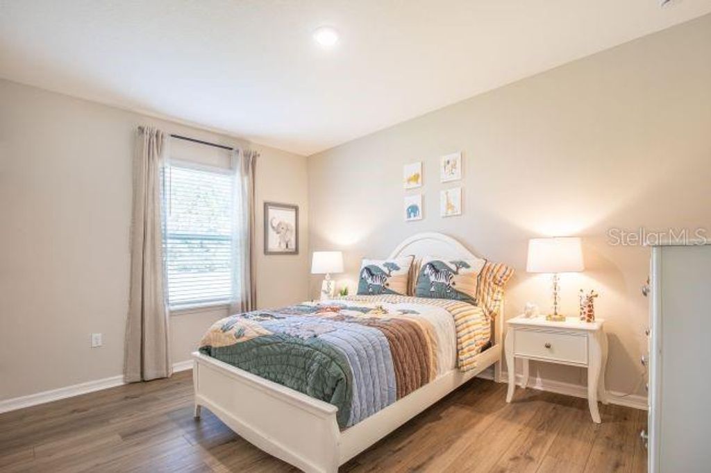 Image 14 of property listing at 593 BROADOAK DRIVE, Dundee, FL 33838