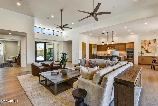 10336 E CHIA Way, Scottsdale, AZ 85262