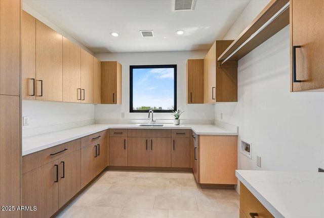 10336 E CHIA Way, Scottsdale, AZ 85262