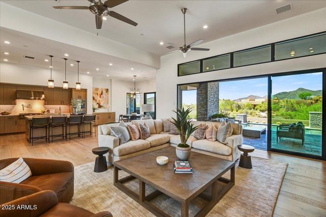 10336 E CHIA Way, Scottsdale, AZ 85262