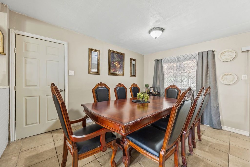 2519 Plaza Street, Arlington, TX 76010 — photo 5
