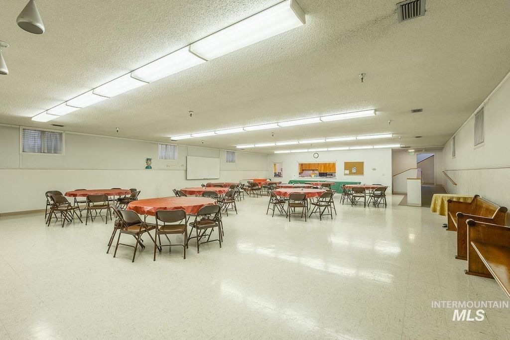 408 N Garden St, Boise, ID 83706 photo 23