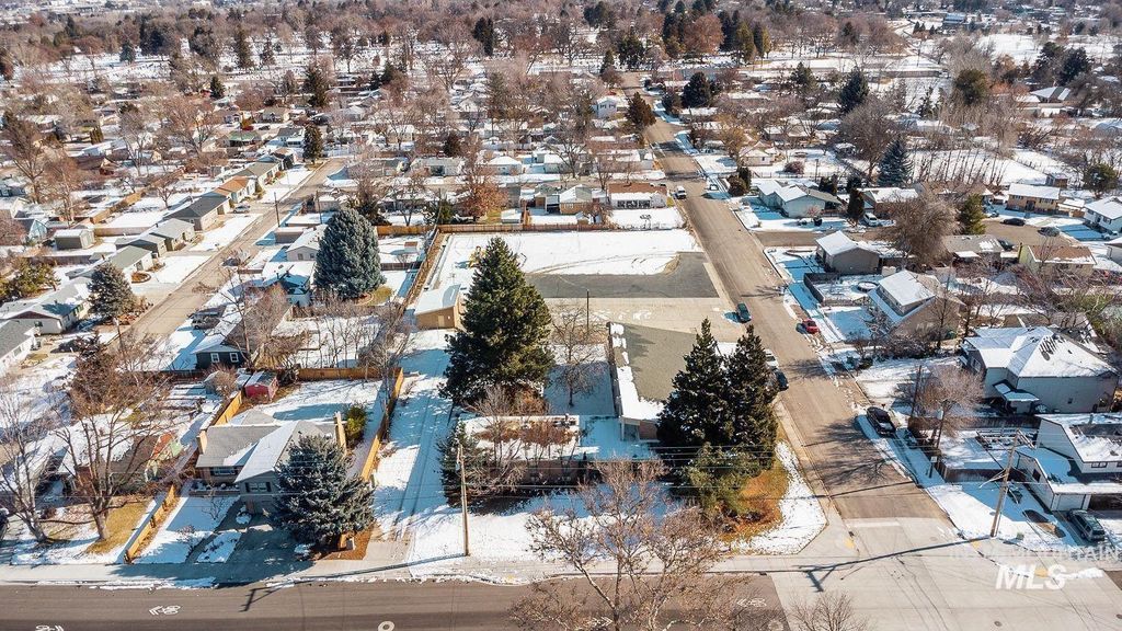 408 N Garden St, Boise, ID 83706 photo 38