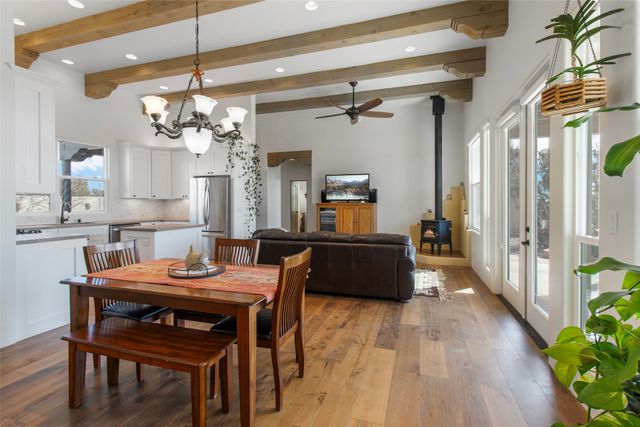 4 Herrada Court, Santa Fe, NM 87508