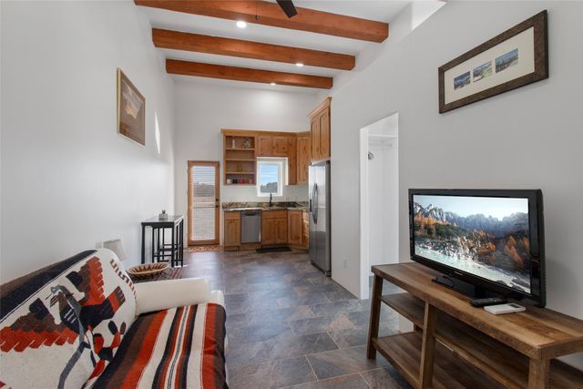 4 Herrada Court, Santa Fe, NM 87508