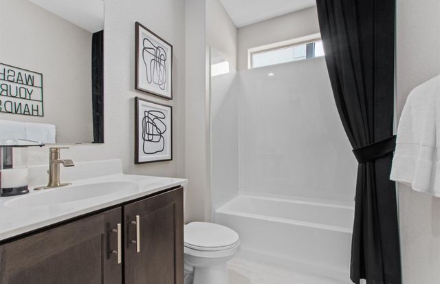 8333 Vonnegut Lane NW, Albuquerque, NM 87120