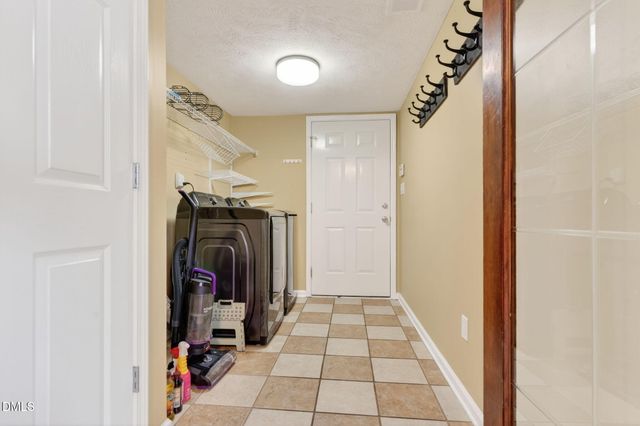 4552 Canasta Court, Hope Mills, NC 28348
