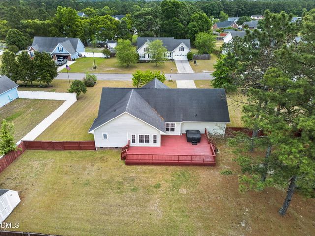 4552 Canasta Court, Hope Mills, NC 28348