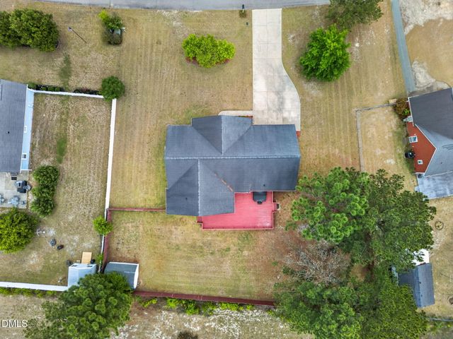 4552 Canasta Court, Hope Mills, NC 28348