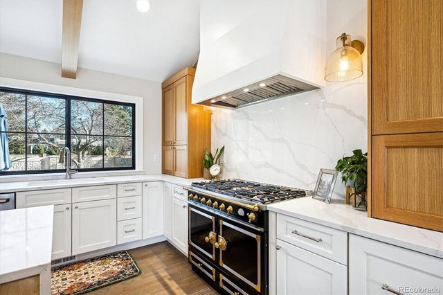 6148 S Fulton Street, Englewood, CO 80111