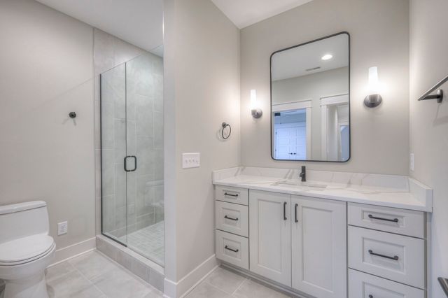 821B Acklen Ave, Nashville, TN 37203