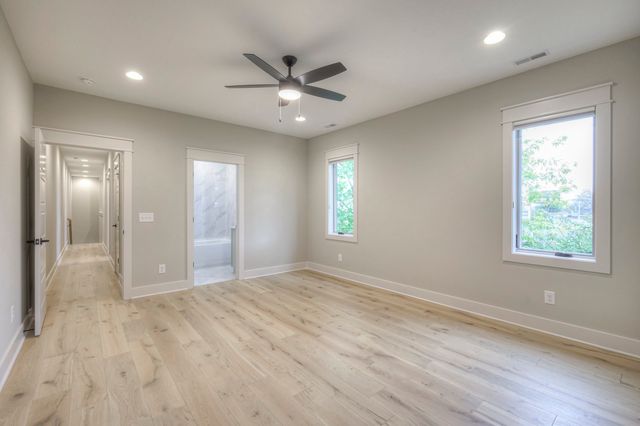 821B Acklen Ave, Nashville, TN 37203
