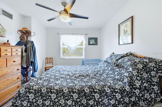 9075 BIG STAR AVENUE, Englewood, FL 34224