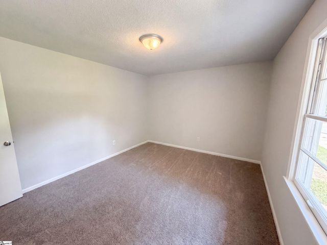 404 W Yellow Wood Drive, Simpsonville, SC 29680