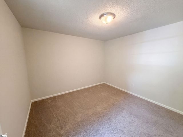 404 W Yellow Wood Drive, Simpsonville, SC 29680