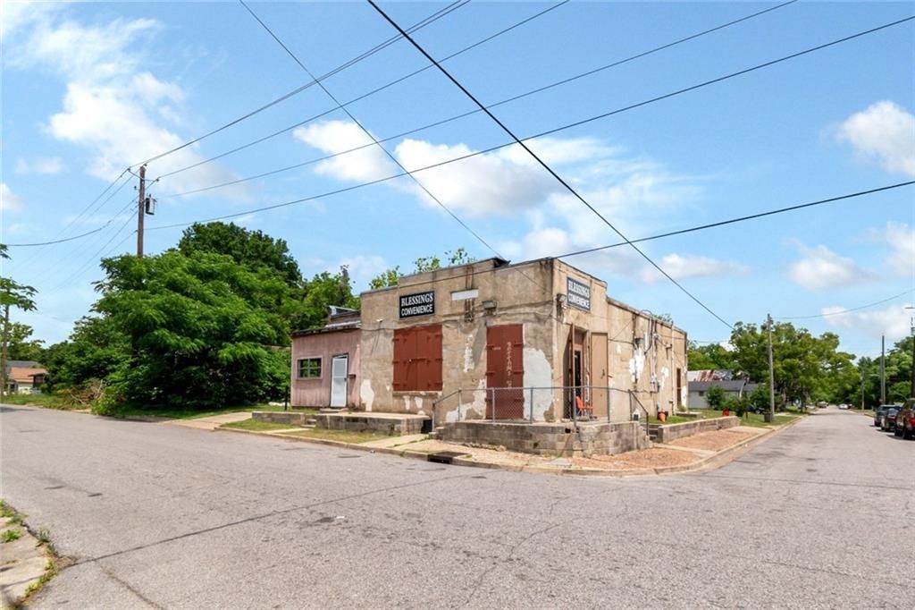 1300 Pecan Street, Mobile, AL 36603 — exterior