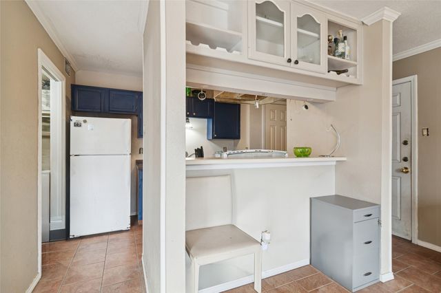 18333 Roehampton Drive 224, Dallas, TX 75252