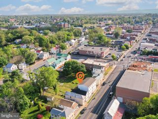 416 W WASHINGTON ST, Charles Town, WV 25414