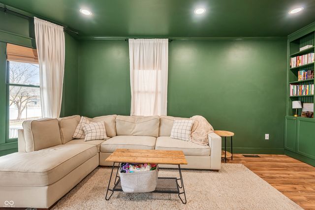 319 15th Street, Columbus, IN 47201