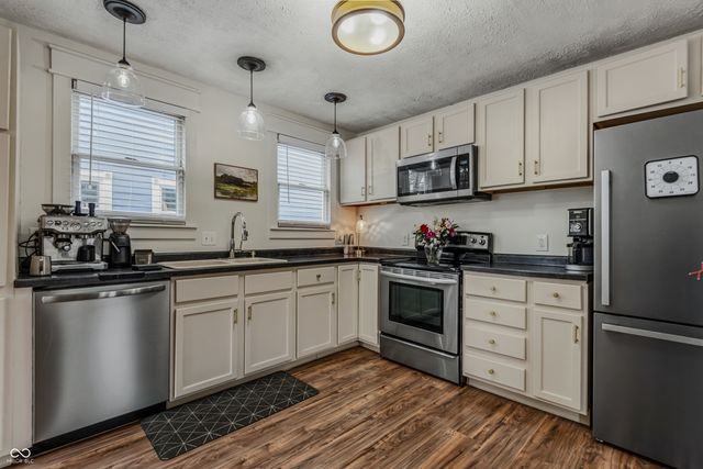 319 15th Street, Columbus, IN 47201