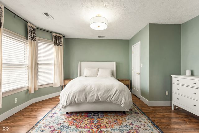 319 15th Street, Columbus, IN 47201