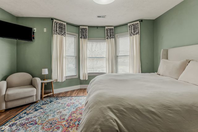 319 15th Street, Columbus, IN 47201