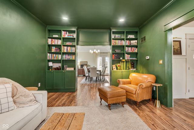 319 15th Street, Columbus, IN 47201