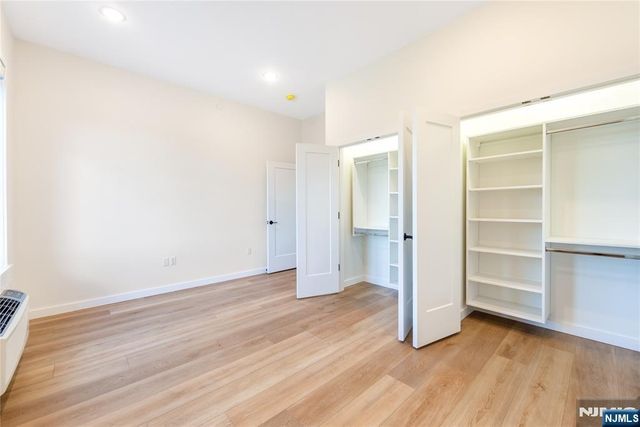 51 Queen Anne Road 207, Bogota, NJ 07603