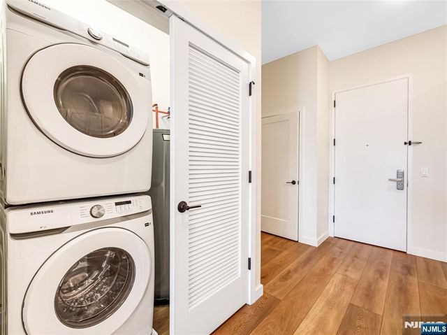 51 Queen Anne Road 207, Bogota, NJ 07603