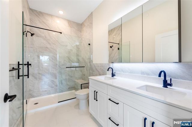 51 Queen Anne Road 207, Bogota, NJ 07603