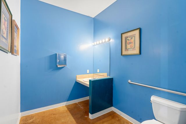 60 Avenida Aldea, Santa Fe, NM 87507