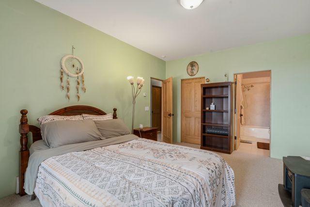 60 Avenida Aldea, Santa Fe, NM 87507
