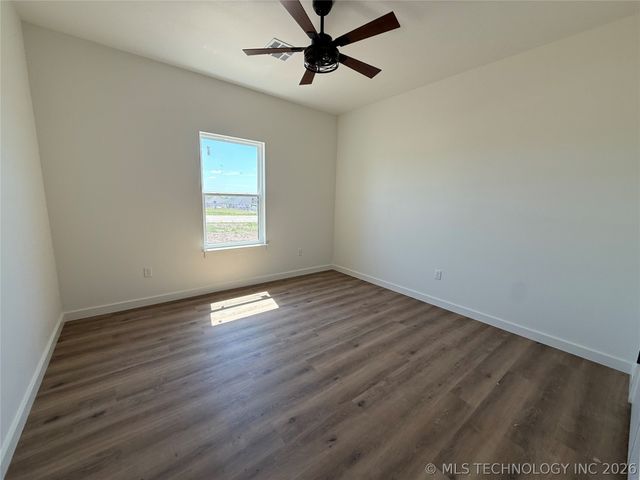 1980 N Everly Drive, Tahlequah, OK 74464
