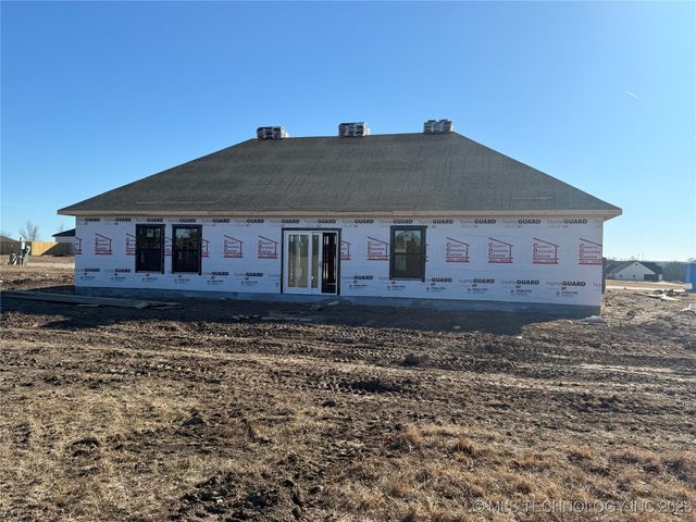 1980 N Everly Drive, Tahlequah, OK 74464