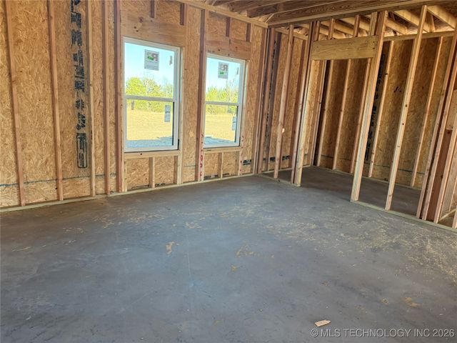 1980 N Everly Drive, Tahlequah, OK 74464