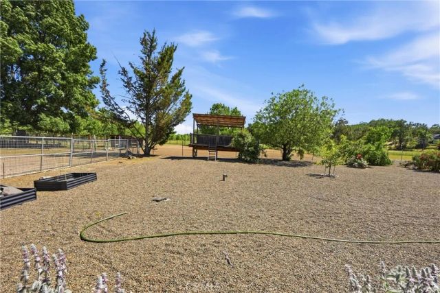 3416 Hendricks Road, Lakeport, CA 95453