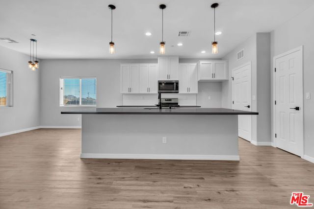 10549 Camille Court, California City, CA 93505