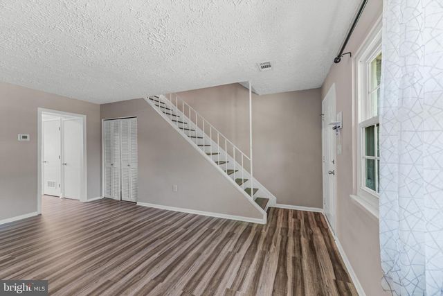 8379 NORWOOD DR, Millersville, MD 21108