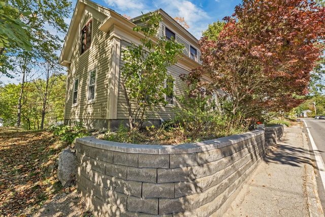 108 Center Street, Wolfeboro, NH 03894