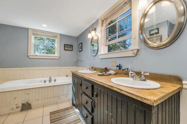 108 Center Street, Wolfeboro, NH 03894